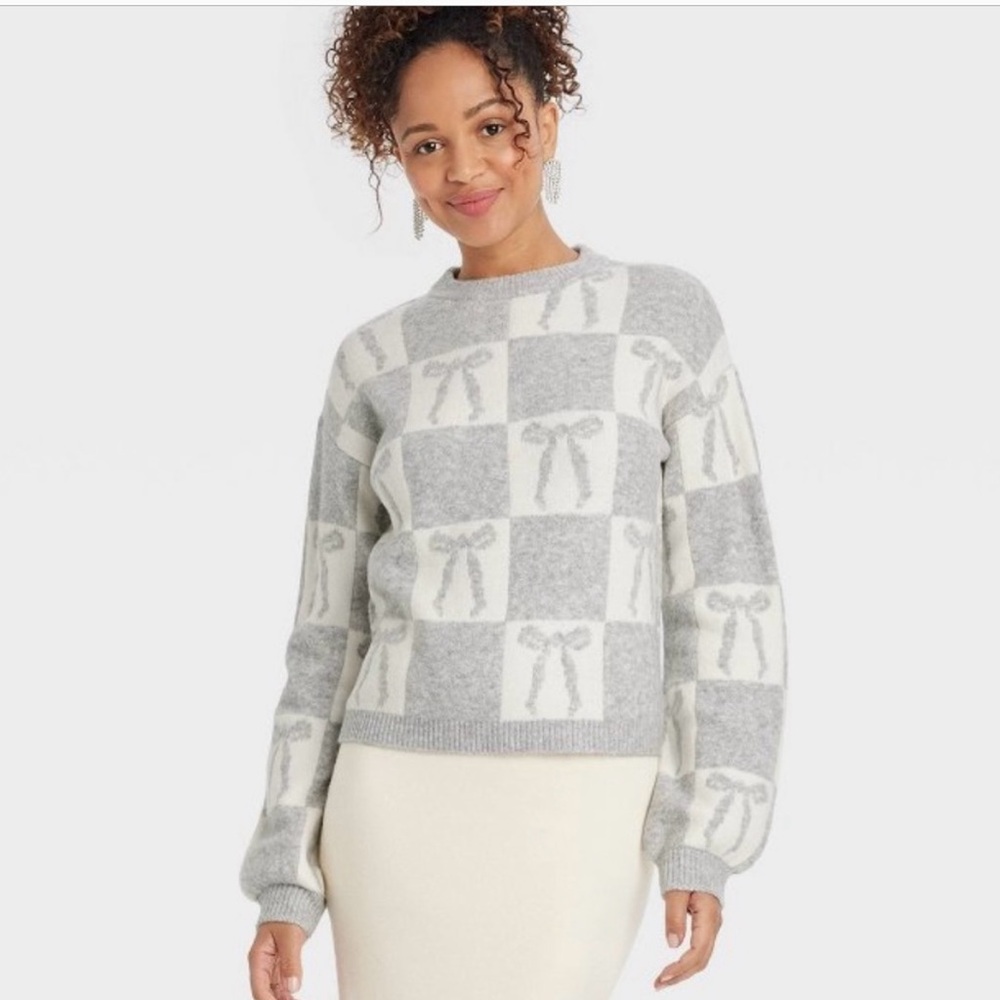 A New Day women’s bow sweater, size small, never worn